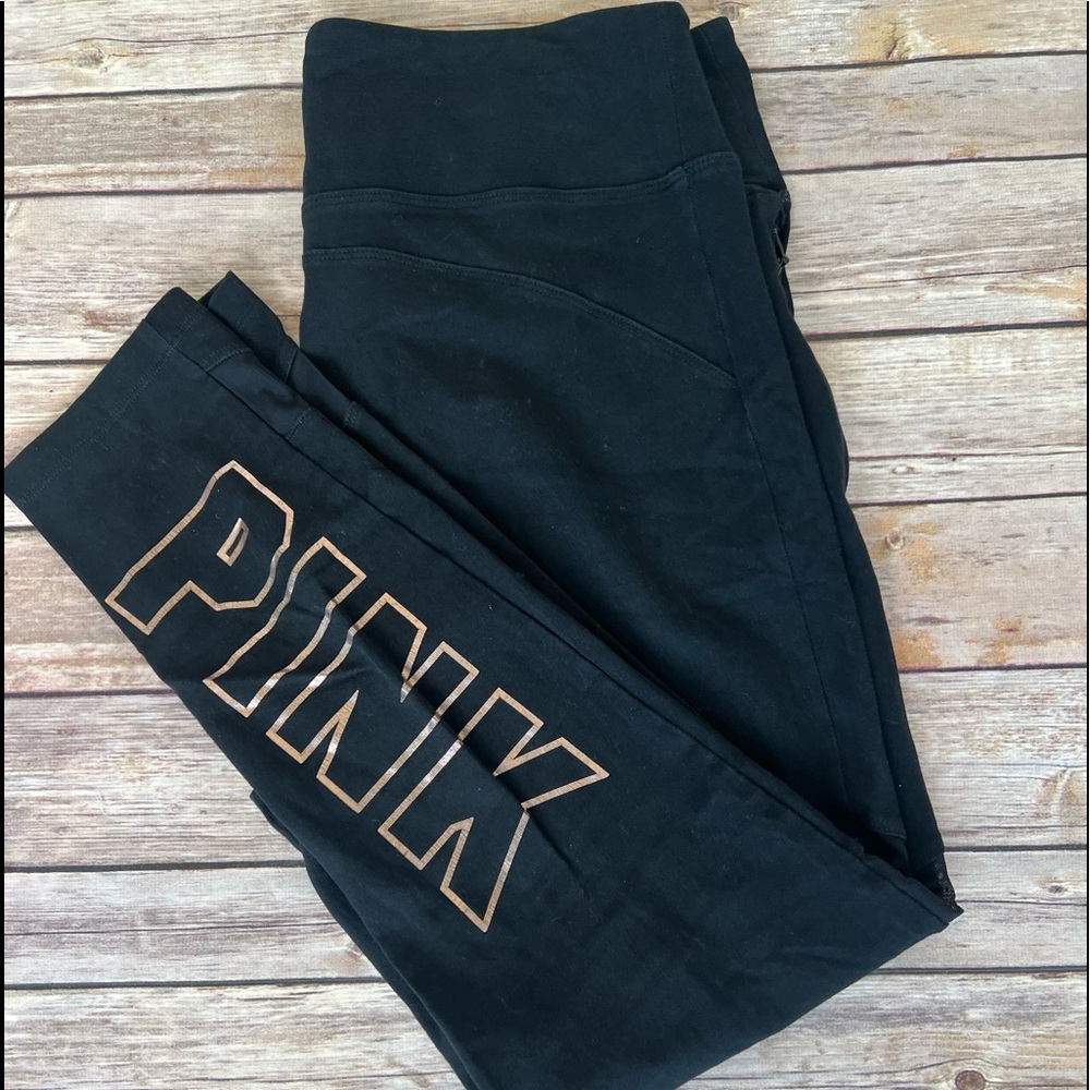 Victoria’s Secret PINK - Yoga Legging.